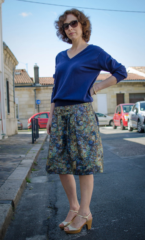 Water_lilies_skirt_1_large