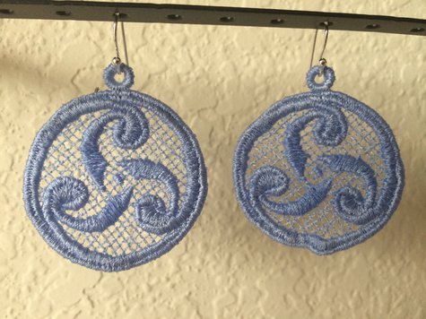 Celtic_swirl_earrings_large