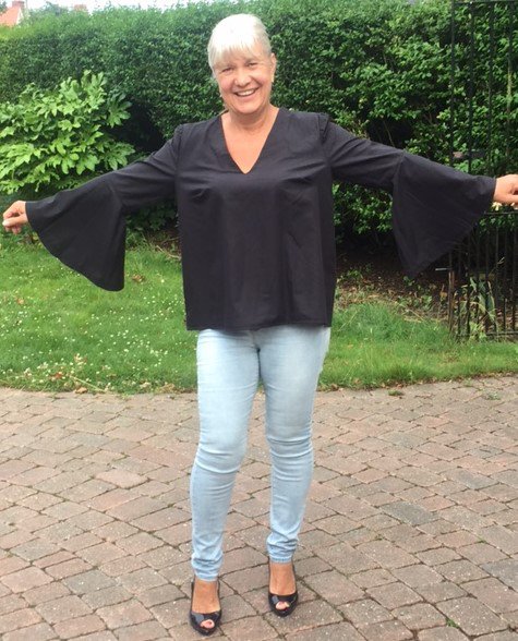 Schwarze_bluse_1_large