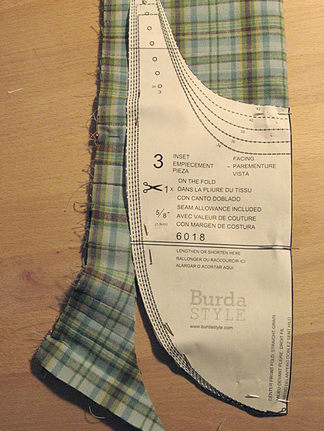 Jb_neckline_12_large