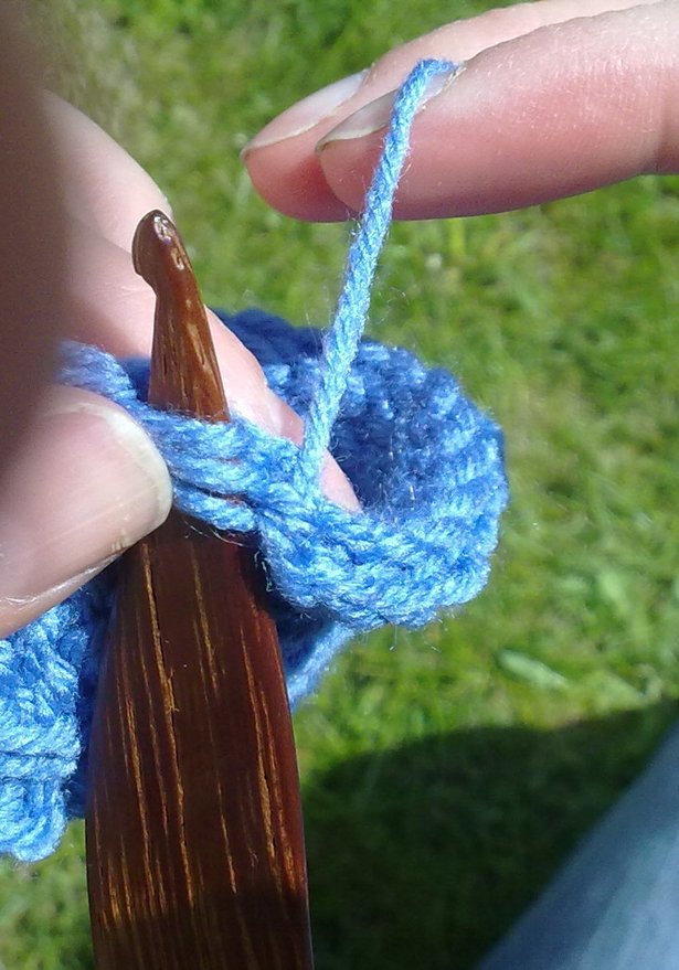 Knitting19_large