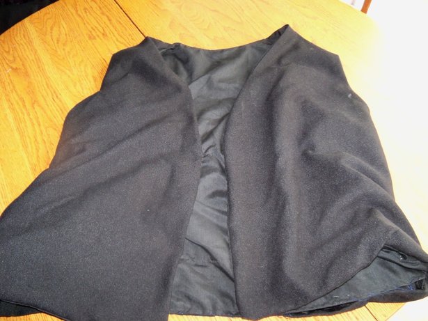 Vest_laidflat_large