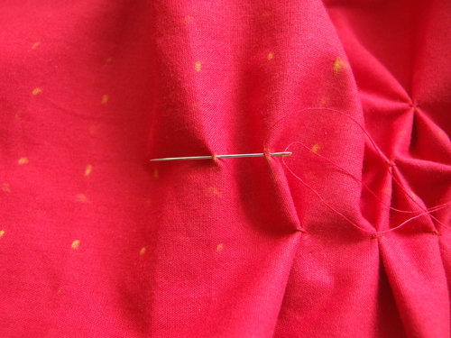 Tdim_smocking5_large