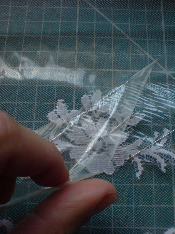 2__trapping_the_motifs_between_the_film_layers_large