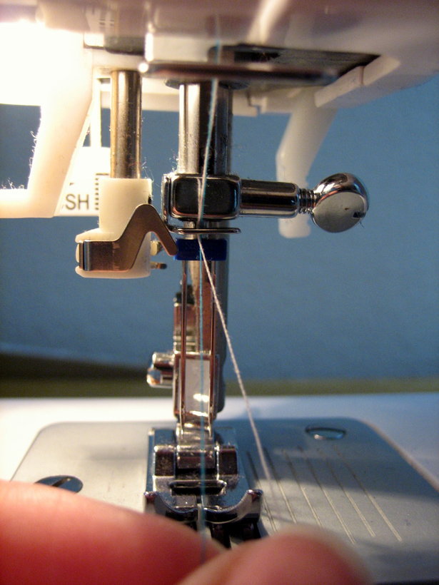 Twin_needle_threading_the_needles_large