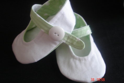 Felt Mary Jane Baby Shoes Pattern | Sewing Patterns for Baby