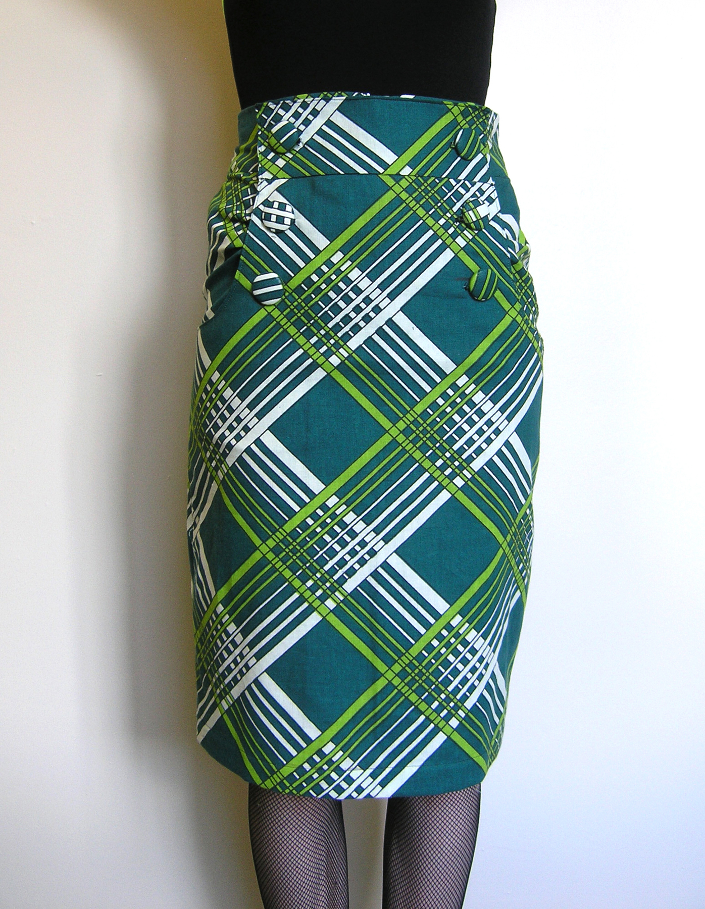 High Waisted Skirt in Green – Sewing Projects | BurdaStyle.com