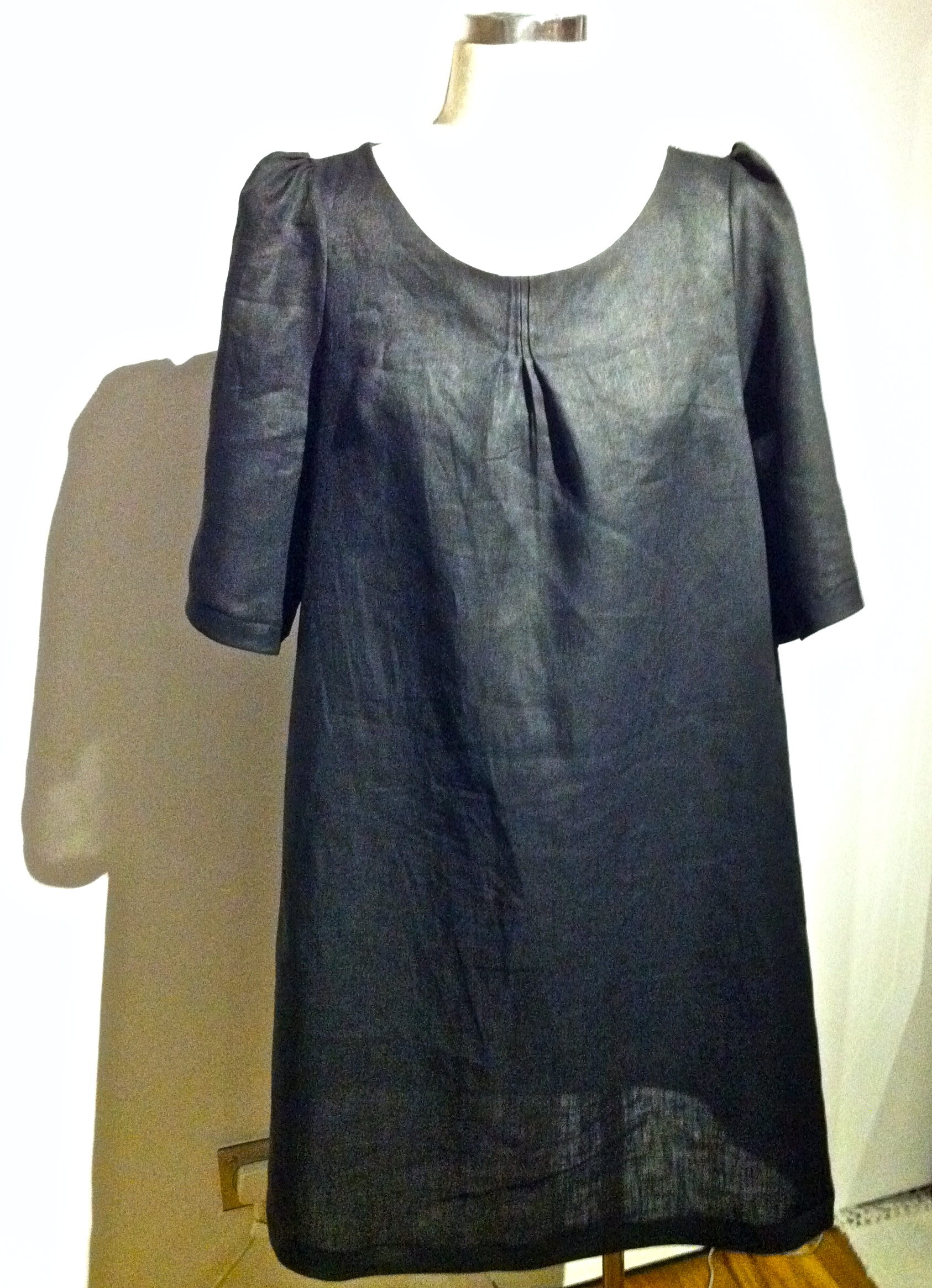 Hang-loose Black Irish Linen Dress – Sewing Projects | BurdaStyle.com