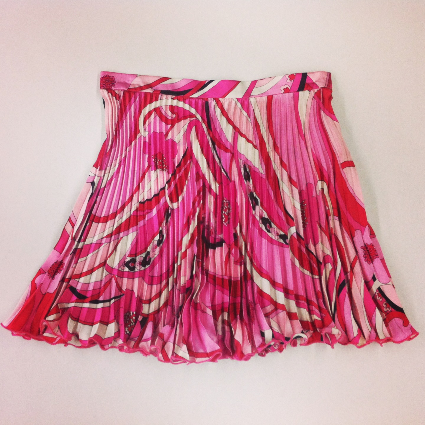 Sunburst Pleated Skirt - Free Pattern – Sewing Projects | BurdaStyle.com