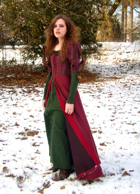 Snow White & the Huntsman Inspired Medieval Dress – Sewing Projects ...