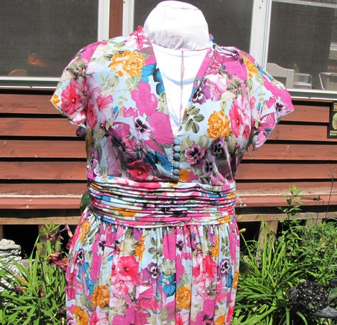 Floral Midi Dress – Sewing Projects | BurdaStyle.com
